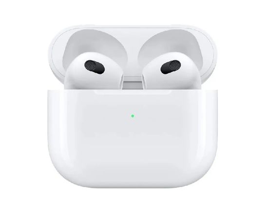 Беспроводные наушники Apple AirPods 3 Lightning Charging Case, белый